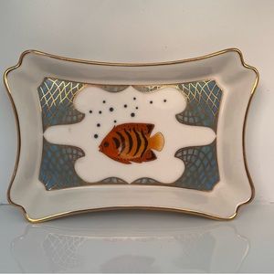 Lynn Chase Saint Tropez Porcelain Fish Soap Dish Nautical Gold Trim Retired HTF